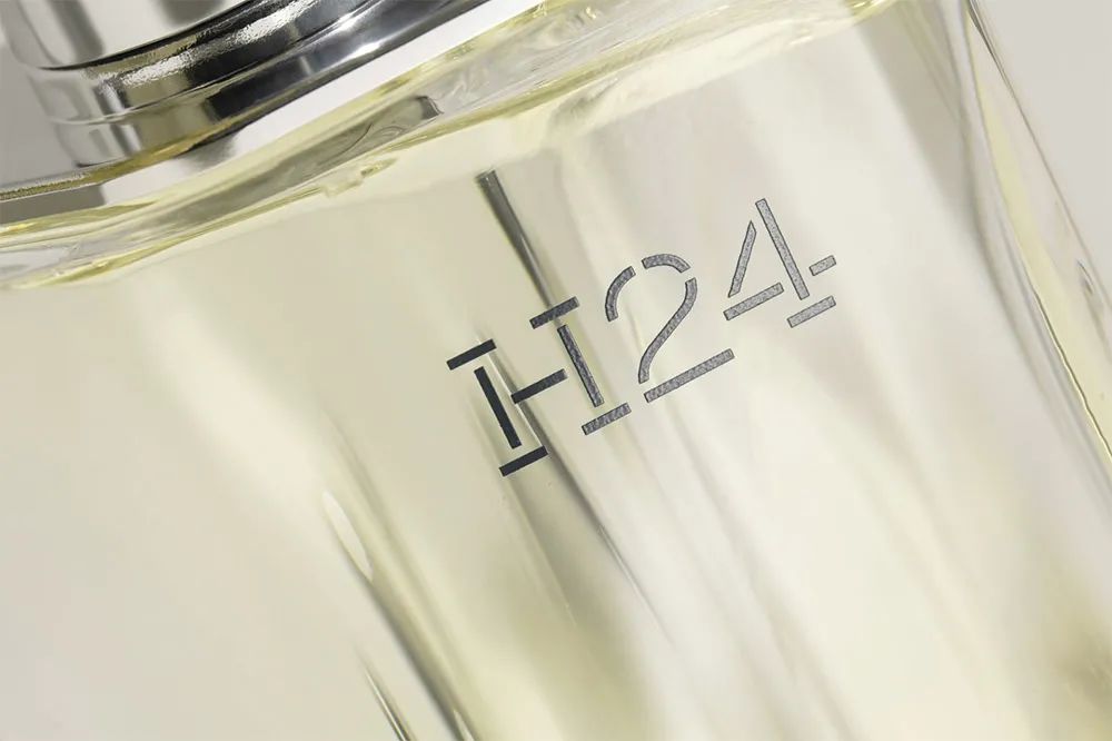 爱马仕H24男香香水瓶身设计细节