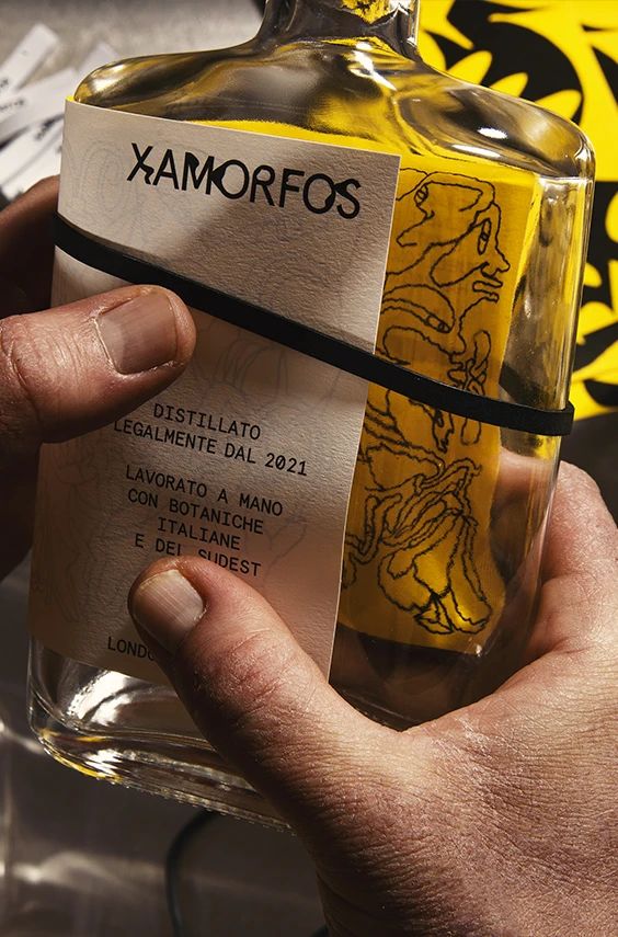 Xamorfos意大利杜松子酒酒瓶包装设计细节