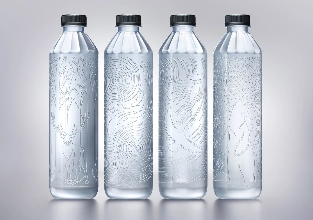 什么才叫真正的环保？看看这款无标签的饮用水包装设计